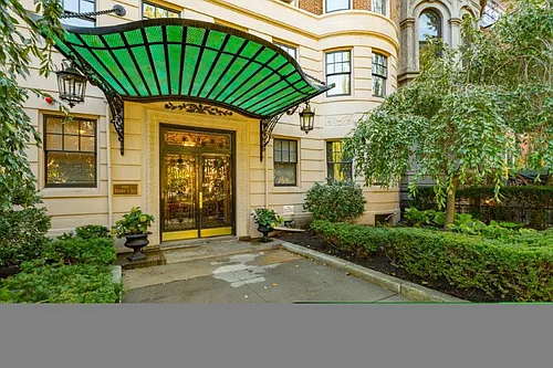 12 Commonwealth Ave #203 Photo 1