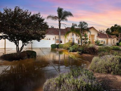 1277 Daxi Ln, Escondido, CA, 92029