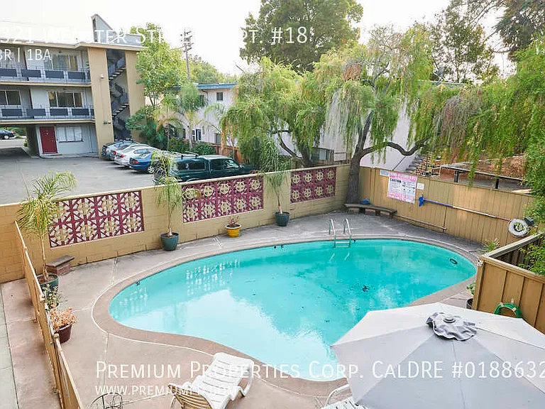 2321 Webster St #18 — Photo 23