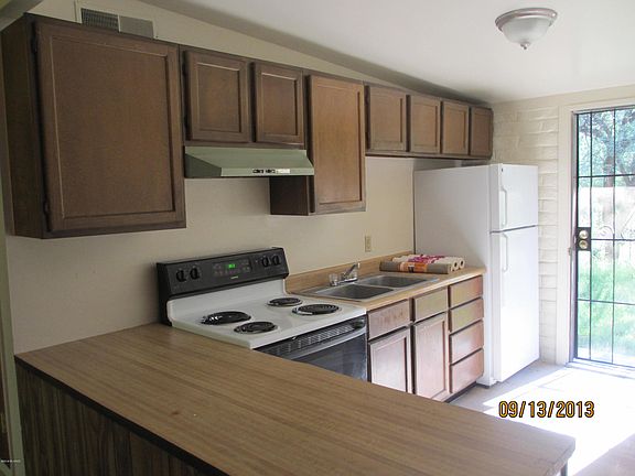 3rd image of 1420 E Bristol Dr Unit A