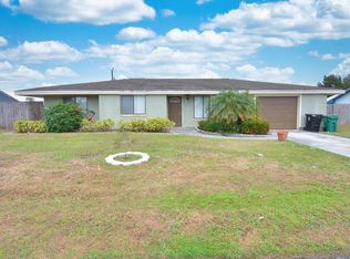 2181 SE Midtown Rd, Port Saint Lucie, FL 34952