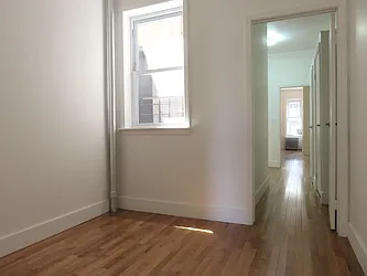 Rented by Rennit Inc.