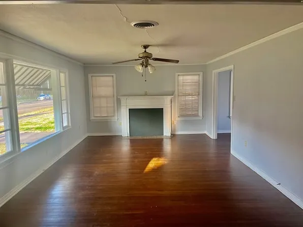 114 Hobson Ave, Hot Springs National Park, AR 71901