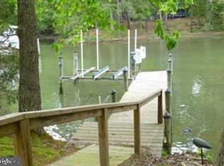 200 Parrish Loop, Montross, VA 22520