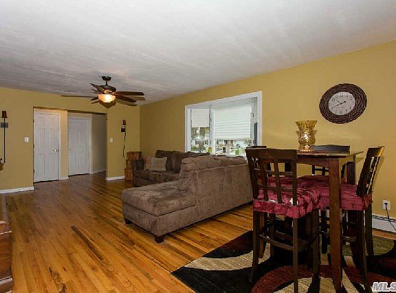 2nd image of 211 Seminole St