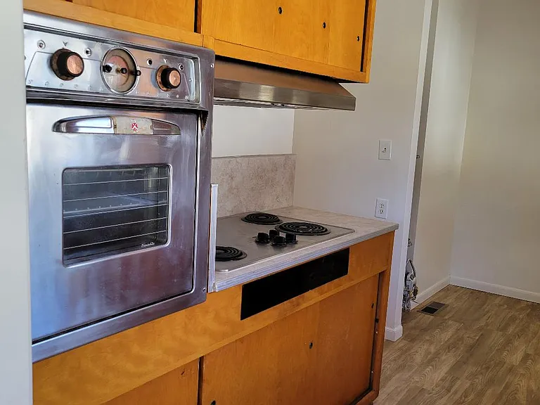 1216 Masonic Ave #1 — Photo 6