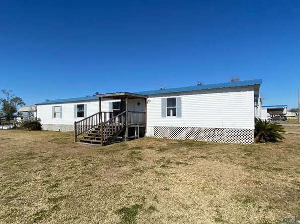 2863 Cardinal Dr, Houma, LA 70363