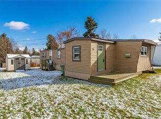 35 Kellys Dr, Fredericton, NB E3B7R1