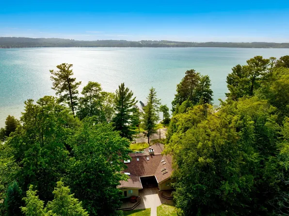 8143 & 8131 Drake Ln, Williamsburg, MI 49690