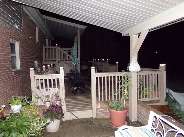 120 Rolling Ridge Dr, Berea, KY 40403