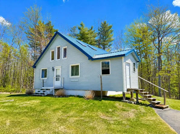 279 Fuller Road, Carmel, ME 04419