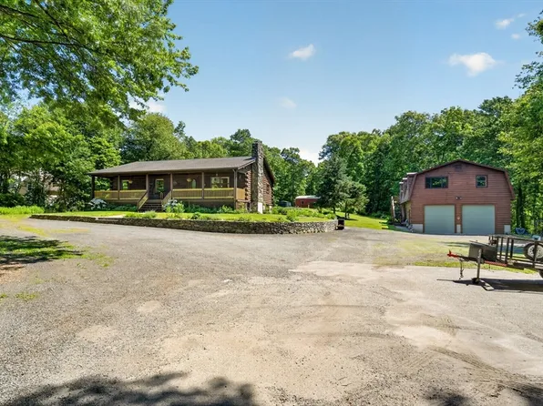 51 Bryant St, Berkley, MA 02779