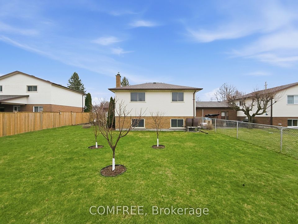 2nd image of 6387 Riall St