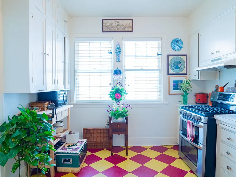 3305 Speedway #A-1/2 — Photo 10