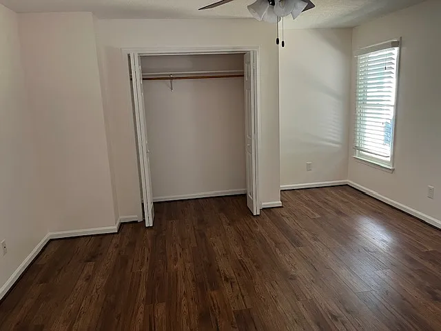 309 Clarendon Ct — Photo 27