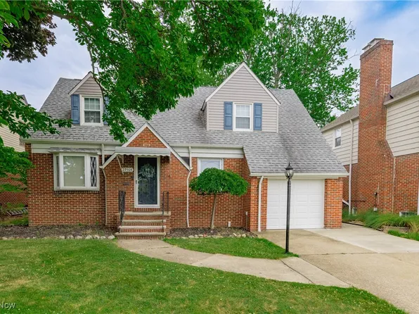 29504 Cresthaven Dr, Willowick, OH 44095