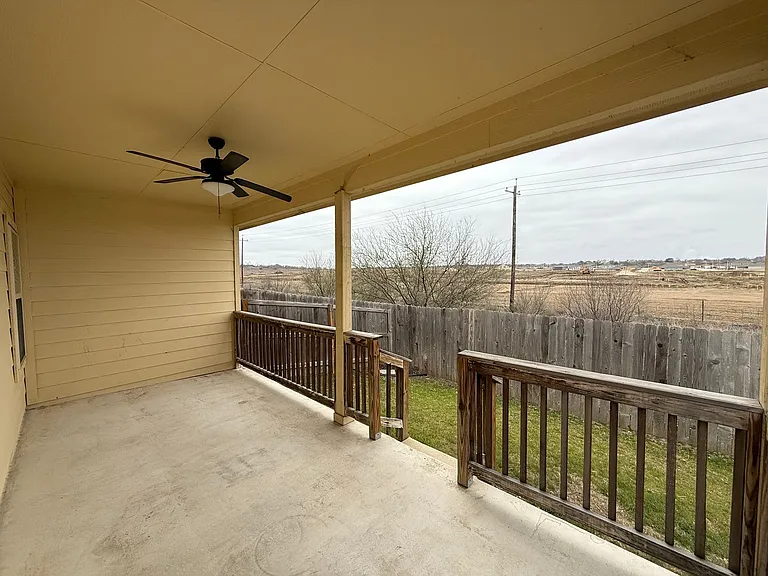 108 Stacy Ln — Photo 15