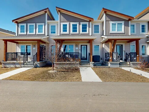 998 Stillwater Blvd NW, Edmonton, AB T6M 1L6