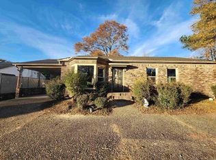 1114 W Oak St, El Dorado, AR 71730