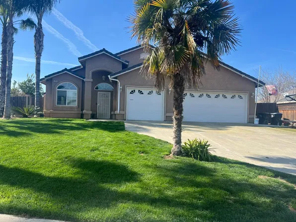 12498 Georgia Ct, Madera, CA 93637