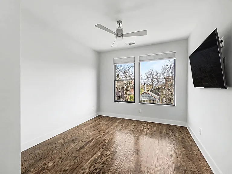 1814 Wedgewood Ave — Photo 24