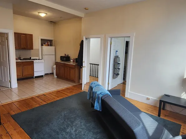 1155 Cambridge St #1C, Cambridge, MA 02139