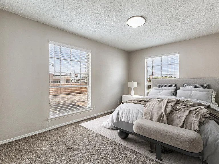 Chateau 68 Apartments — Photo 10