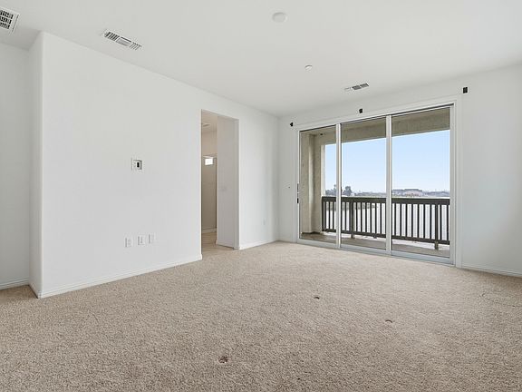 5th image of 735 Windward Ct
