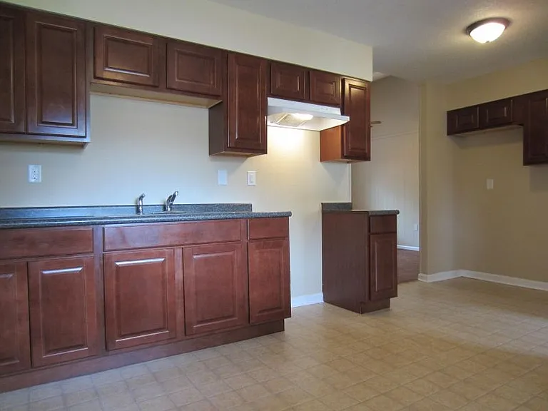 4284 Merlcrest Cv — Photo 5