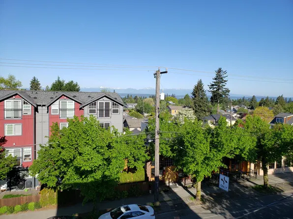 3278 California Ave SW #C, Seattle, WA 98116