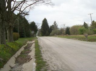 3630 Cribbins Rd, North Street, MI 48049