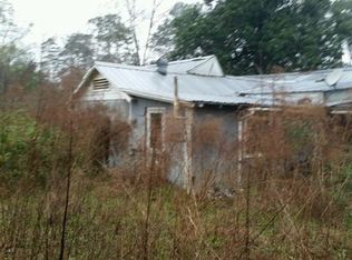 327 Floyd Rains Dr, Livingston, TX 77351