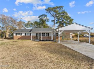 501 Holly Ct, Jacksonville, NC 28540