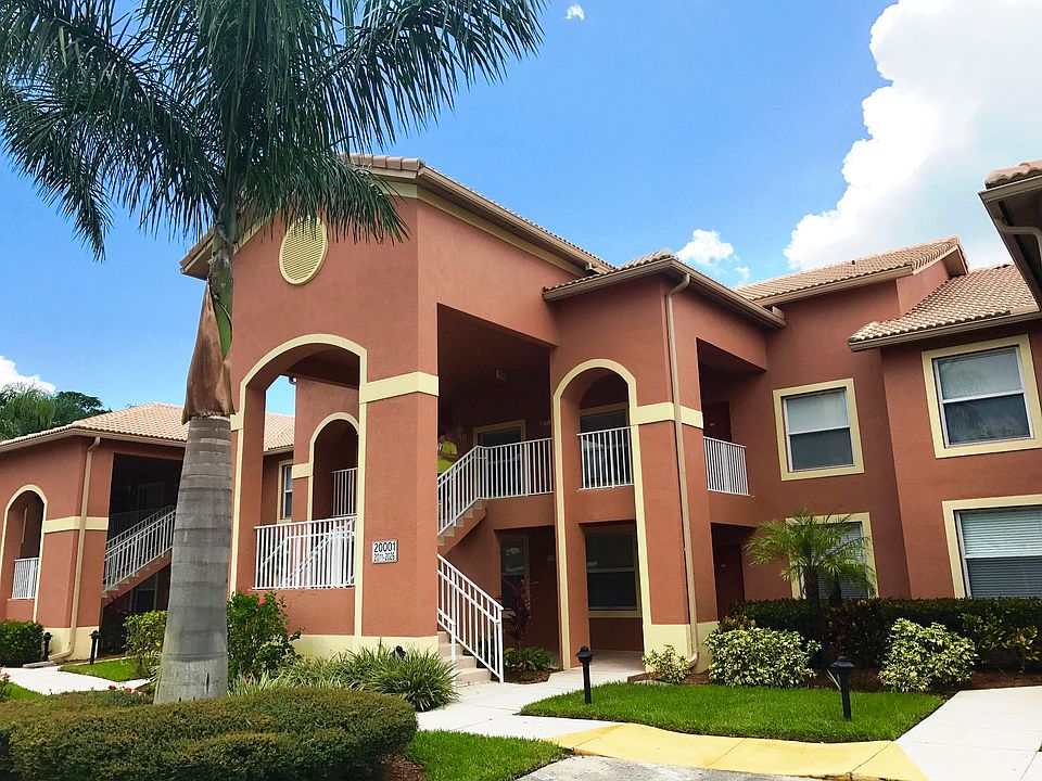 1st image of 20001 Barletta Ln Unit 2014