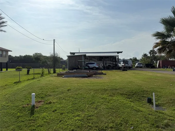 1021 17th St Lot 12-16, Dickinson, TX 77539