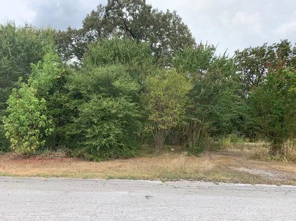 Triangle Ln, Batesville, AR 72501