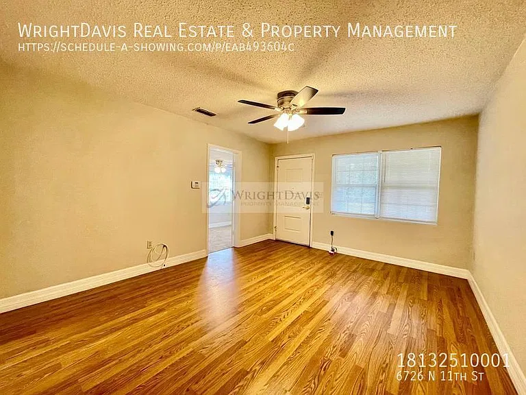6726 N 11th St — Photo 5