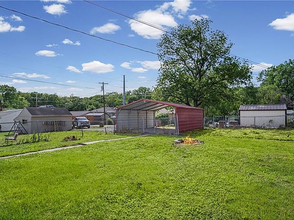 5th image of 805 Price Blvd