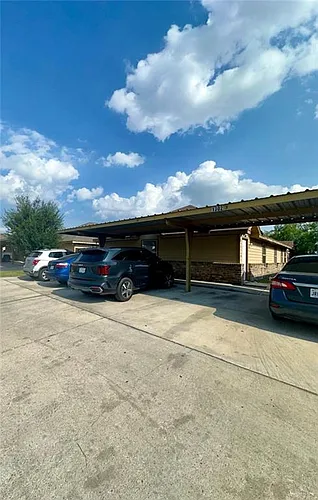 1302 W Harrison Ave #1 Photo 1