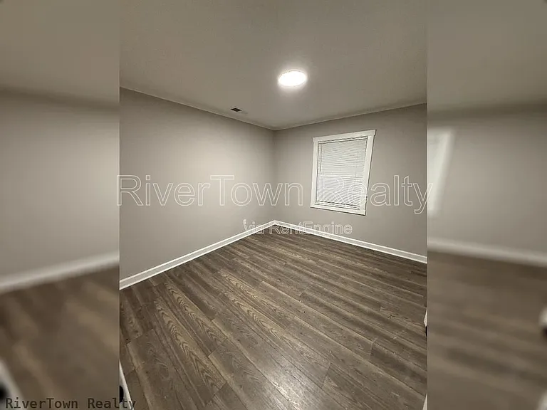 1659 Southern Ave — Photo 6