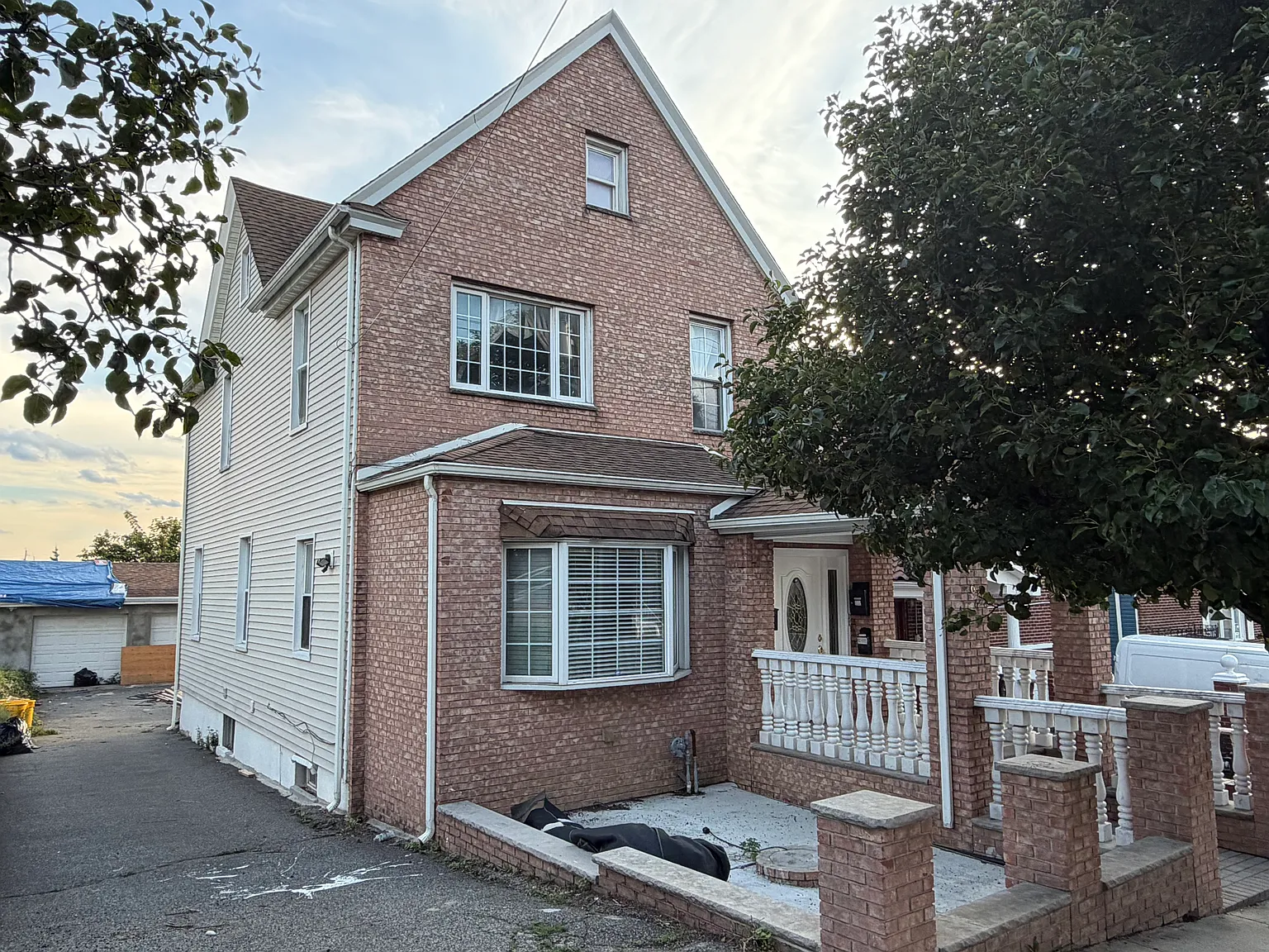 2 bed, 850 sqft, $2,800 — Photo 1