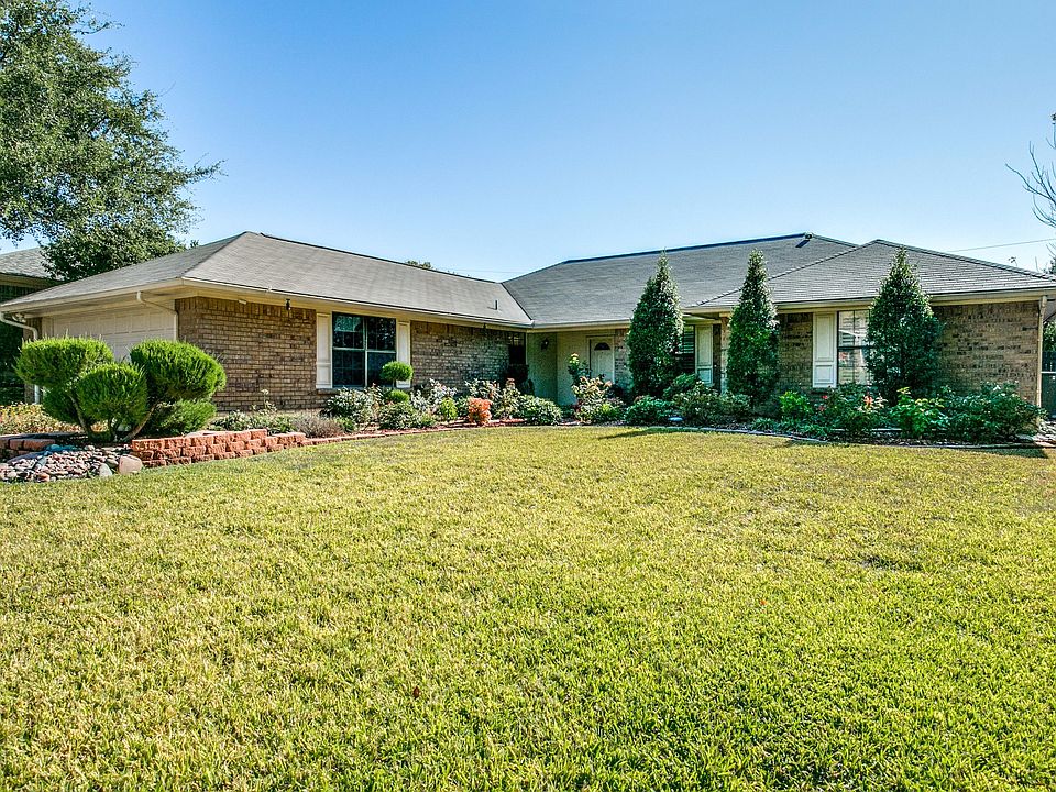 1st image of 908 Briarcliff Ct
