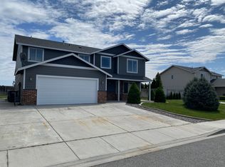4117 Dartmoor Ln, Pasco, WA 99301
