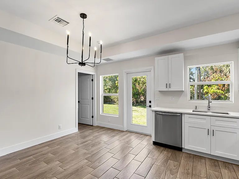 3003 SE Fairmont St — Photo 12