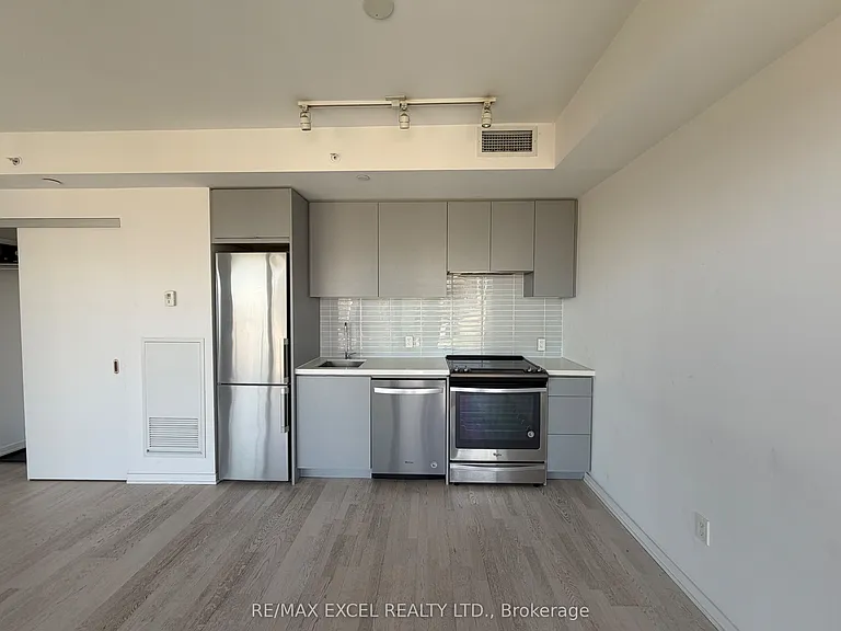 60 Colborne St #1901 — Photo 6