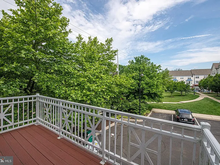 79 Hannah Ct — Photo 14