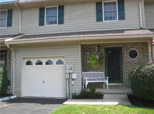 17 Brandywine Ct, Easton, PA 18040