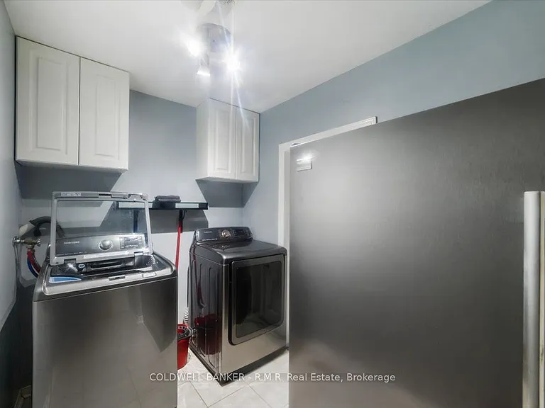 45 Angier Cres — Photo 23