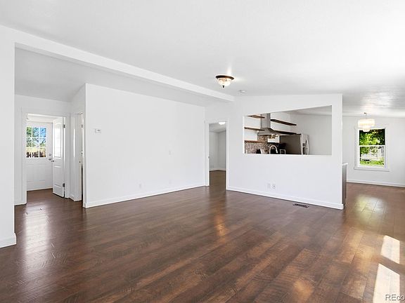 5th image of 435 N 35th Avenue LOT 305