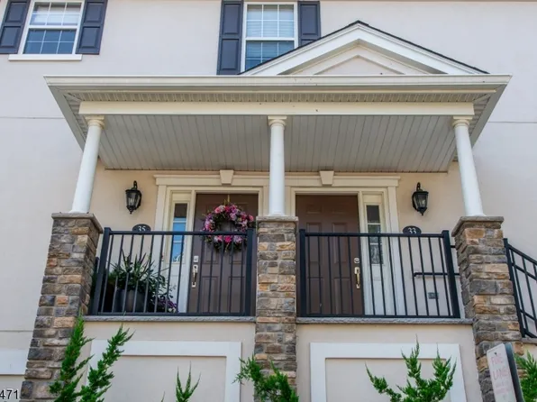 35 Barrister St, Clifton City, NJ 07013